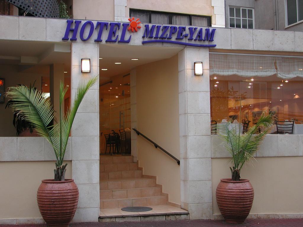 Mizpe Yam Boutique Hotel Нетания Экстерьер фото
